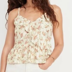 NWT  PLUS SIZE Cream Floral Ruffle Cami Blouse